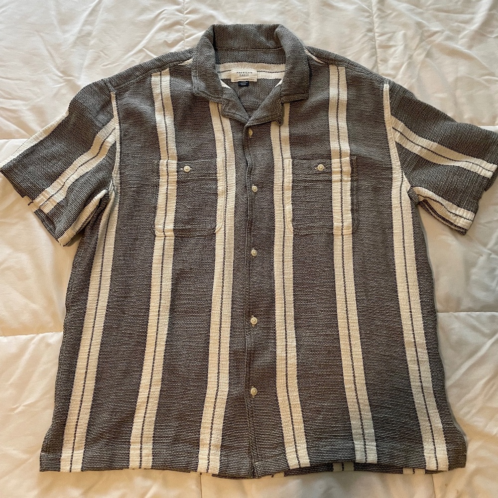 Mens American Eagle Short Sleeve Button Down